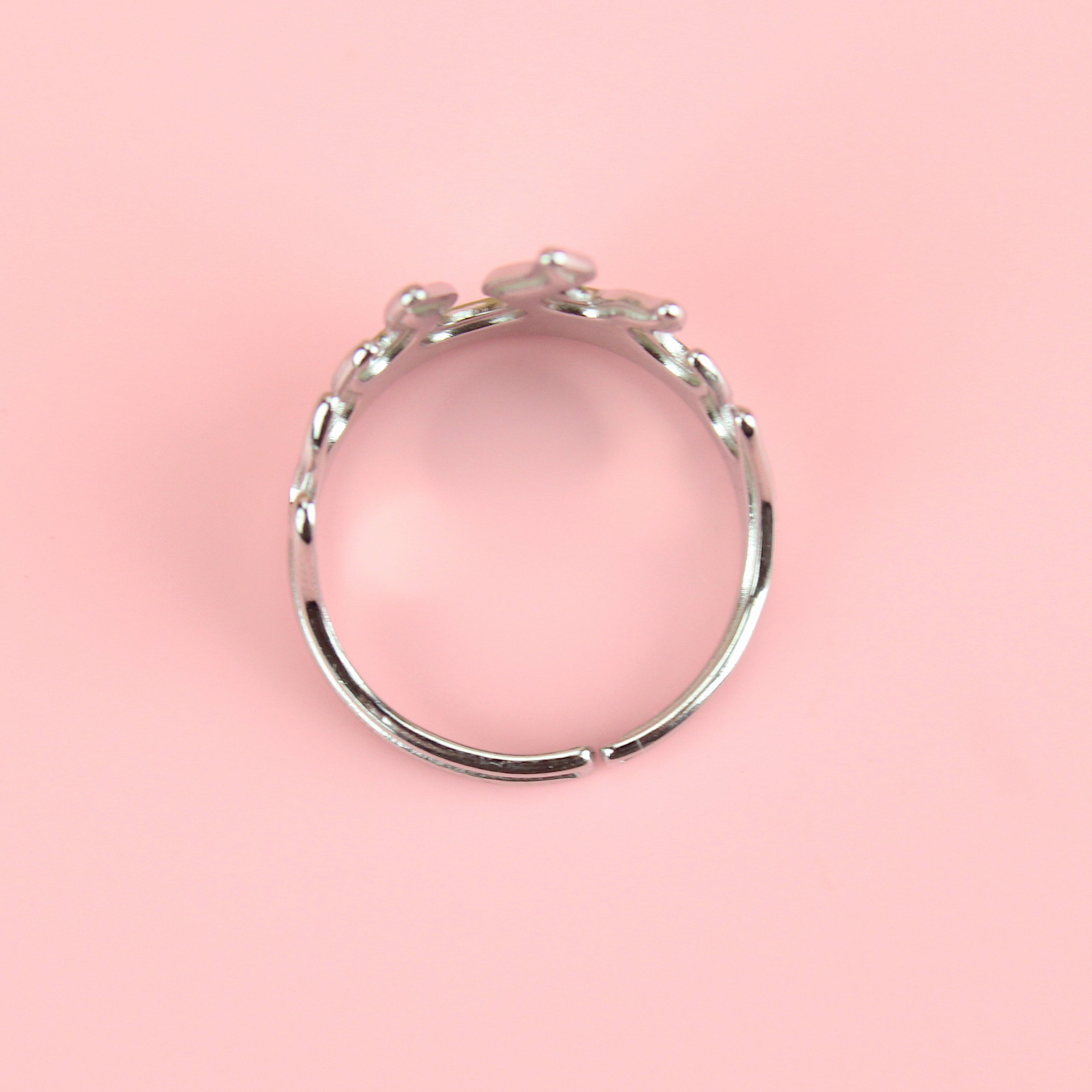 Too Hot To Handle Ring