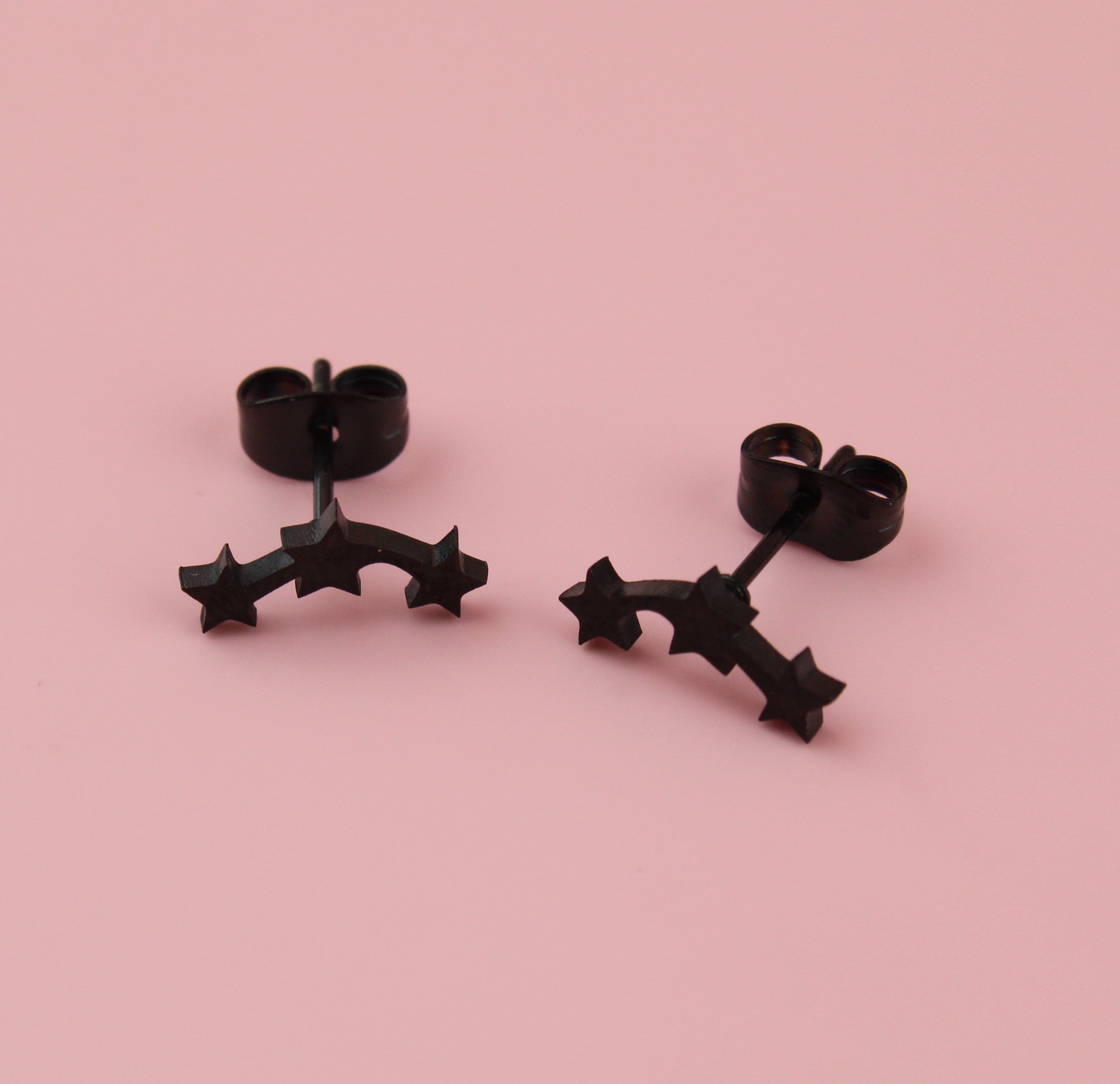 Triple Curved Star Stud Earrings (Black)